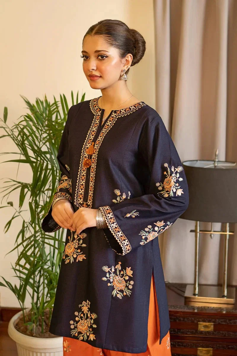 Chand Embroidered Sleeve Detail on Lawn Shirt by Shai Noor Pakistan