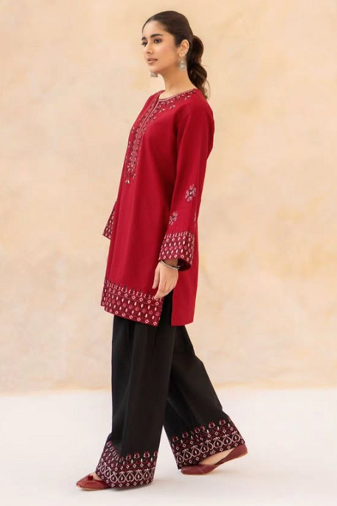Afreen 2 Piece Embroidered Lawn