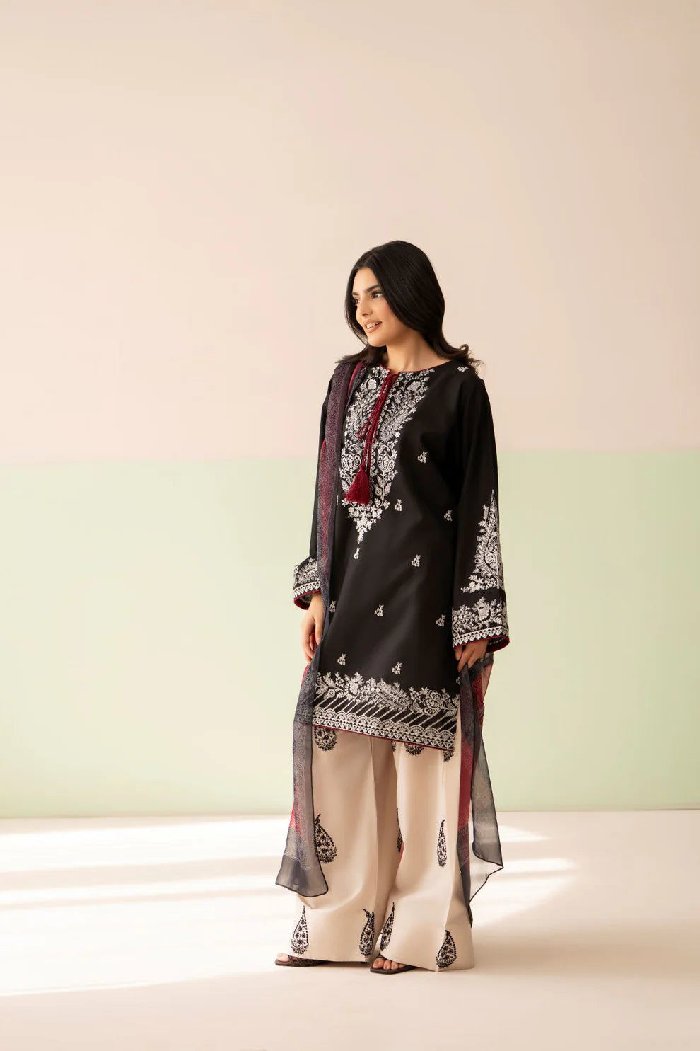 BLACK PEARL-3PC(EMB)