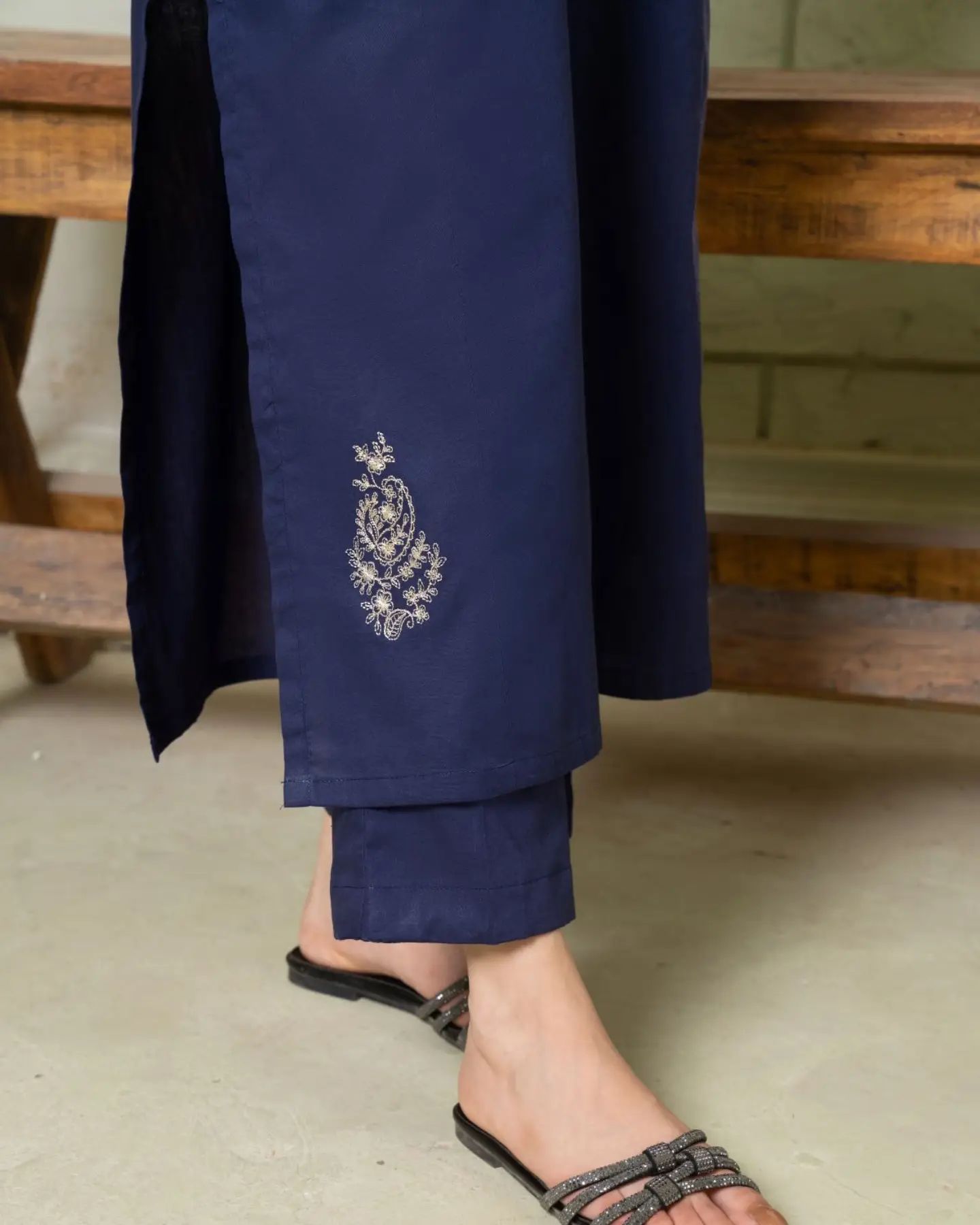 Dazal-Blue-2PC Embroidered Lawn
