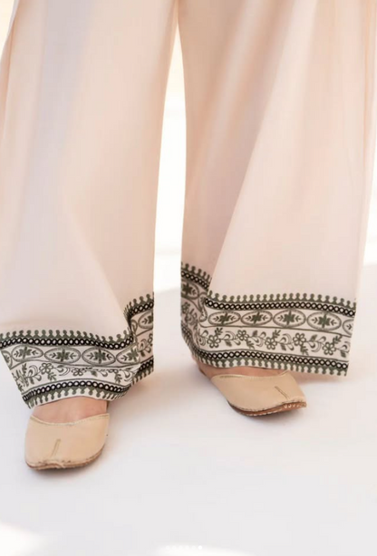 Shai Noor Pista 3 Piece trozar view with embroidered shirt and chiffon dupatta